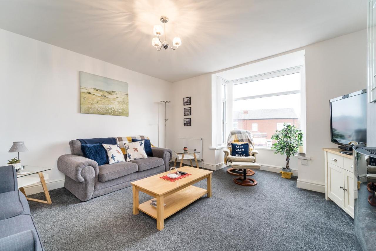 Birkdale Southport Boutique Apartment Sleeps 5 Exterior photo