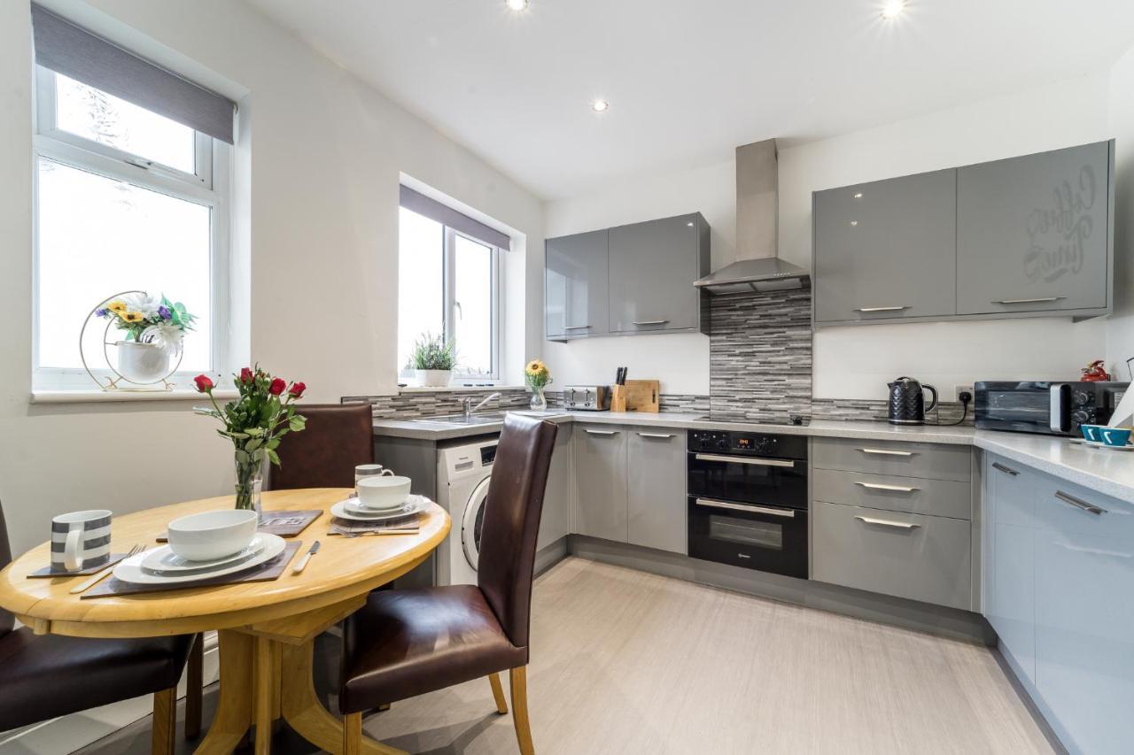 Birkdale Southport Boutique Apartment Sleeps 5 Exterior photo